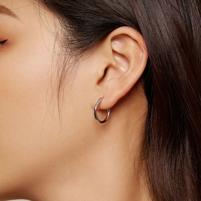 Simple Medium Hoop Earrings in 925 Sterling Silver - Aspect Jewellery