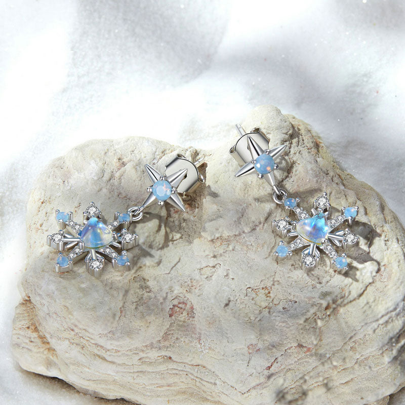 Sparkling Snowflake Christmas Winter Earrings in 925 Sterling Silver Platinum Plated - Aspect Jewellery